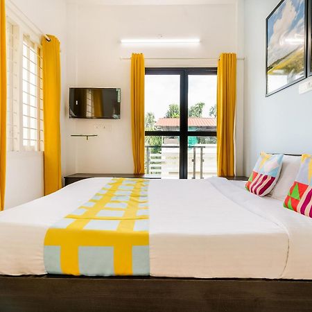 Hotel O Thykoodam Apartments Kochi Esterno foto