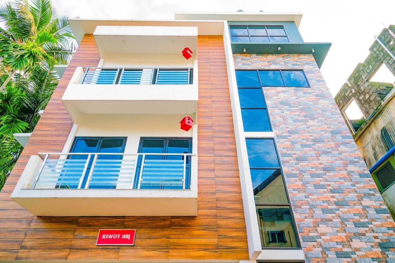 Hotel O Thykoodam Apartments Kochi Esterno foto