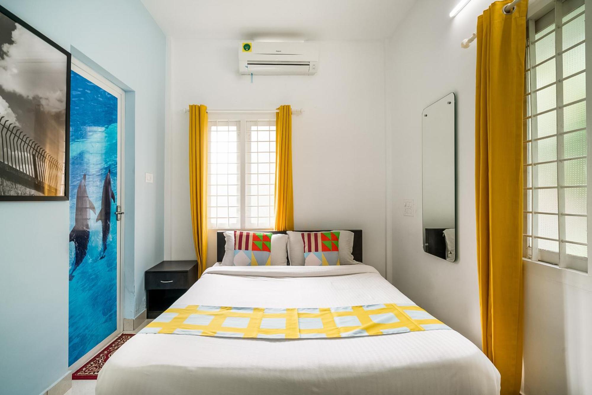 Hotel O Thykoodam Apartments Kochi Esterno foto